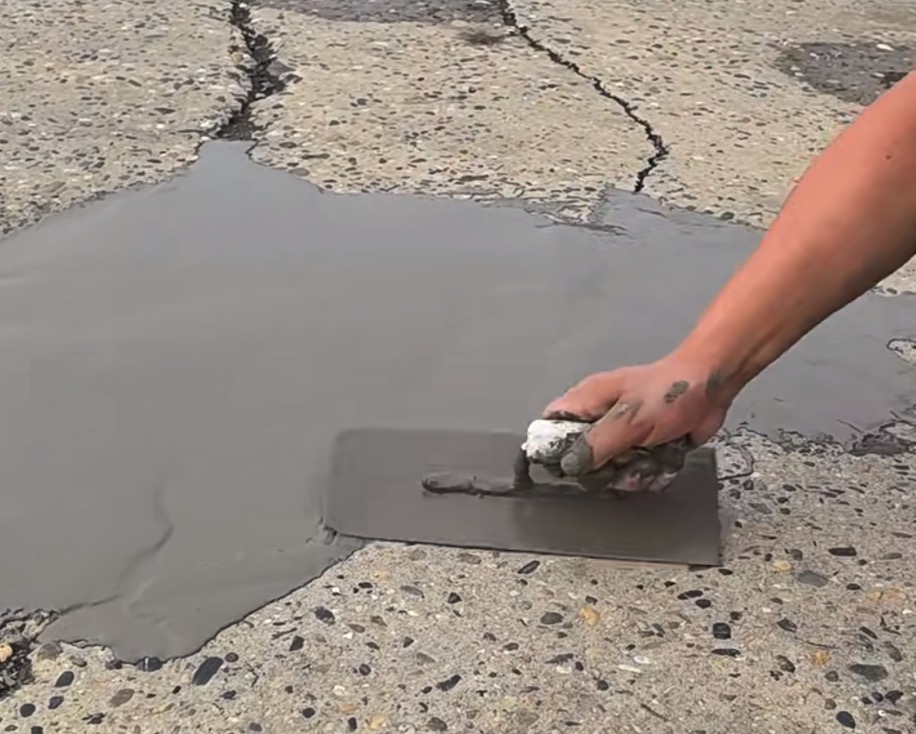花溪CGM 高效薄层道路修补料（CGM 道路抢修料）